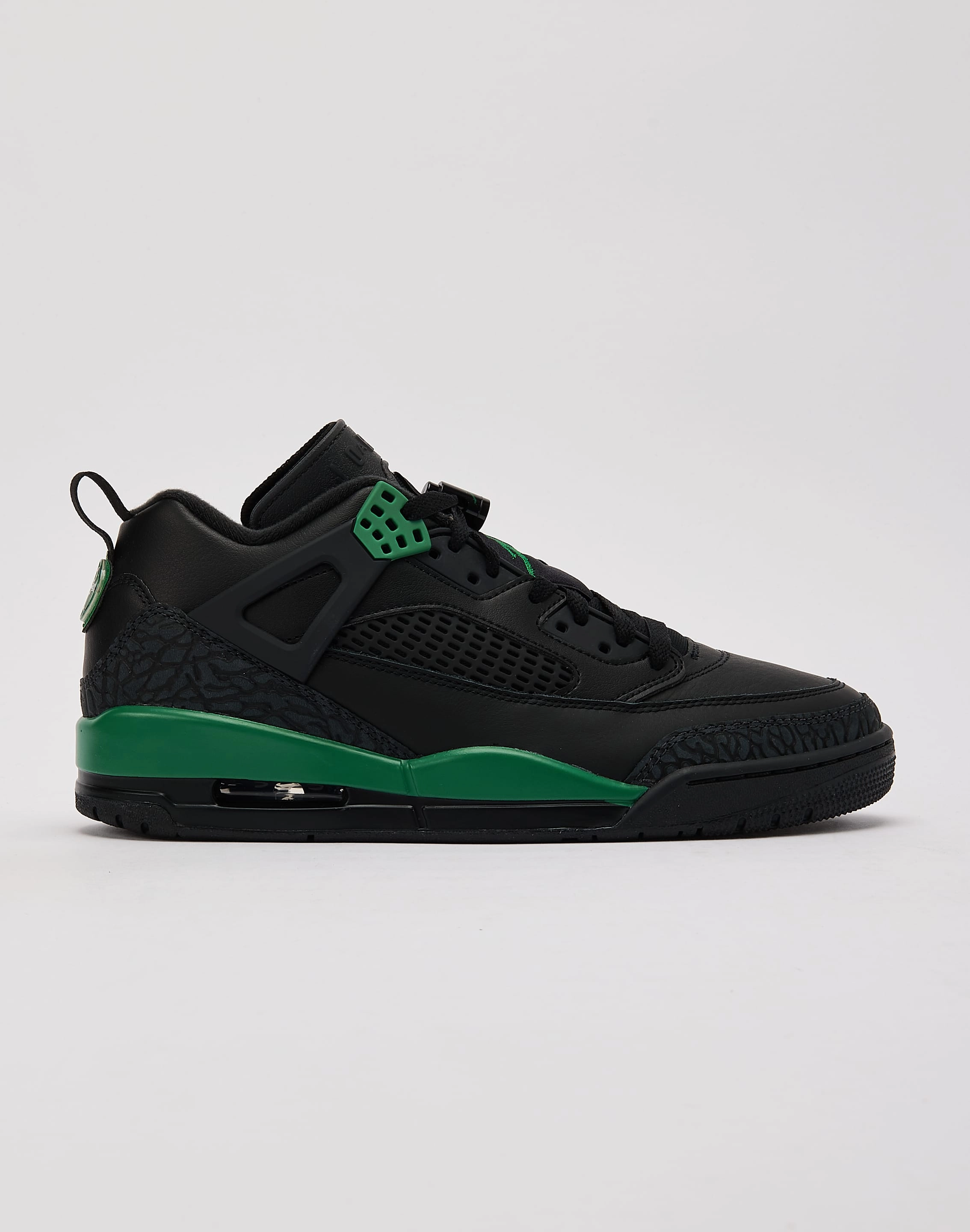 Jordan Spizike Low Fashion trends by region New fashion arrivals