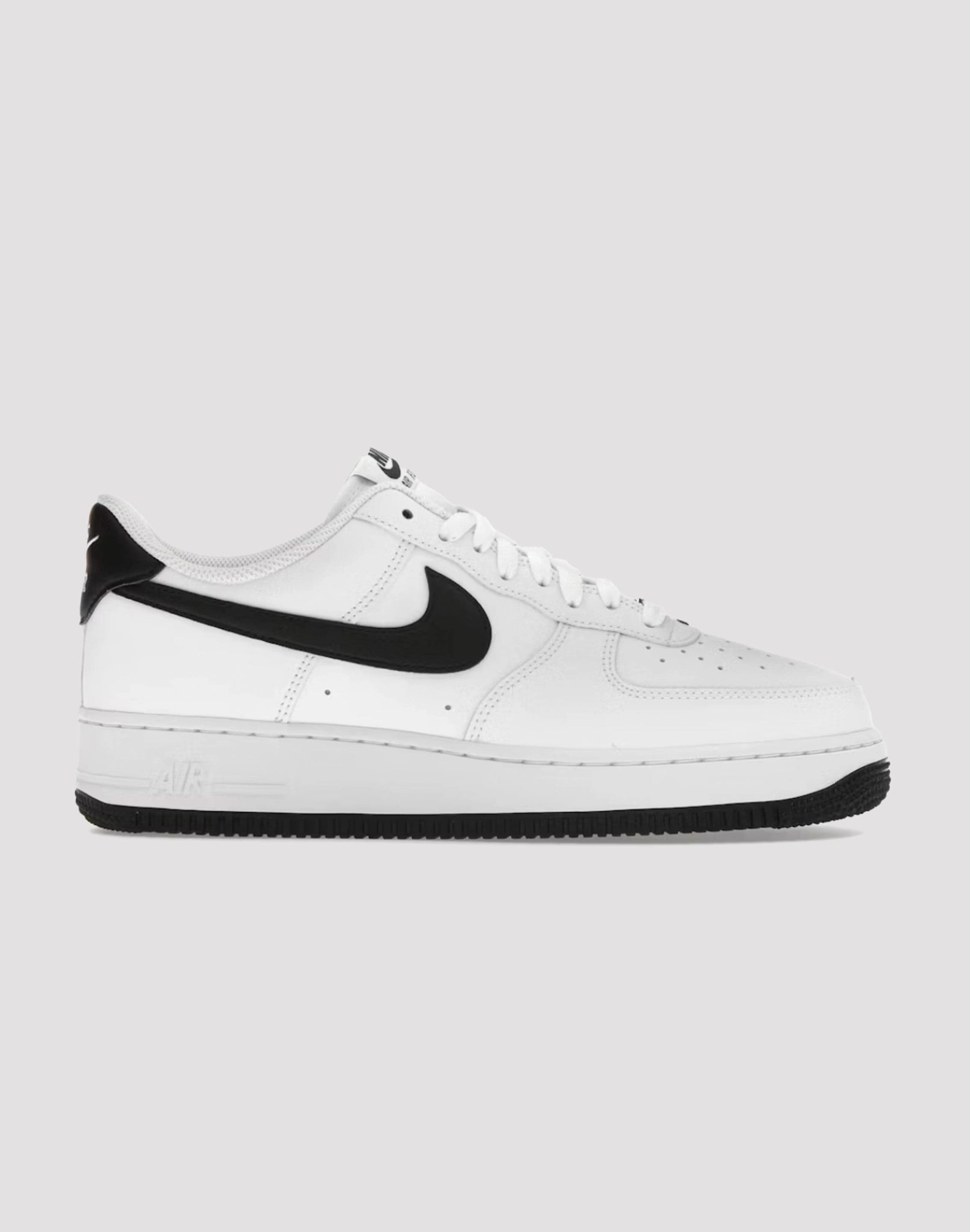 Military - inspired fashion Nike Air Force 1 Low Fashion customization
