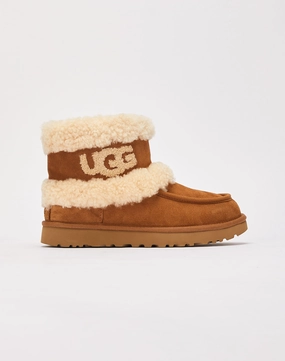 Minimalist fashion UGG Ultra Mini Fluff Boots Organic fashion products