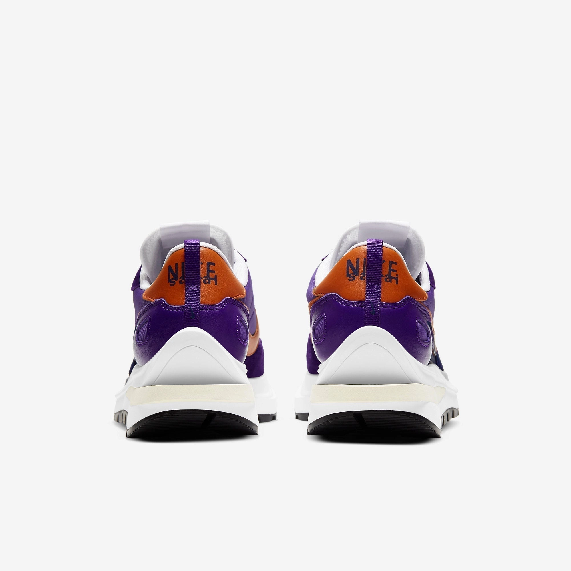 modern casuals (Men's) Nike VaporWaffle x Sacai 'Dark Iris' (2021) DD1875-500