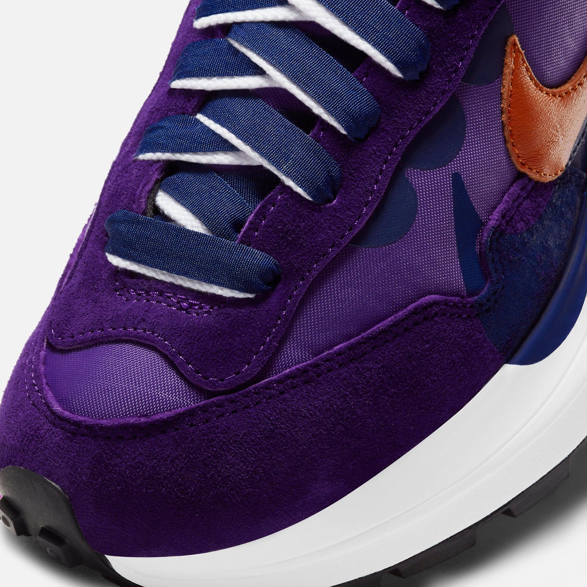 modern casuals (Men's) Nike VaporWaffle x Sacai 'Dark Iris' (2021) DD1875-500