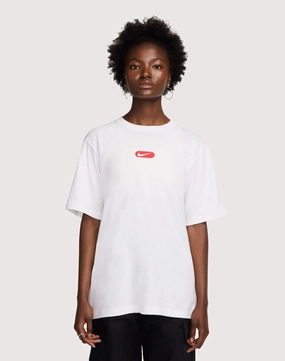 Nautical - themed fashion Nike Sportswear Club Short-Sleeve Tee Everyday wear