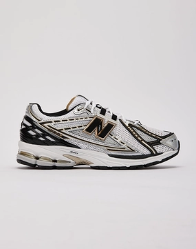 New Balance 1906R Quality apparel Business casual wear