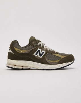 New Balance 2002R Budget - friendly fashion Apparel finds