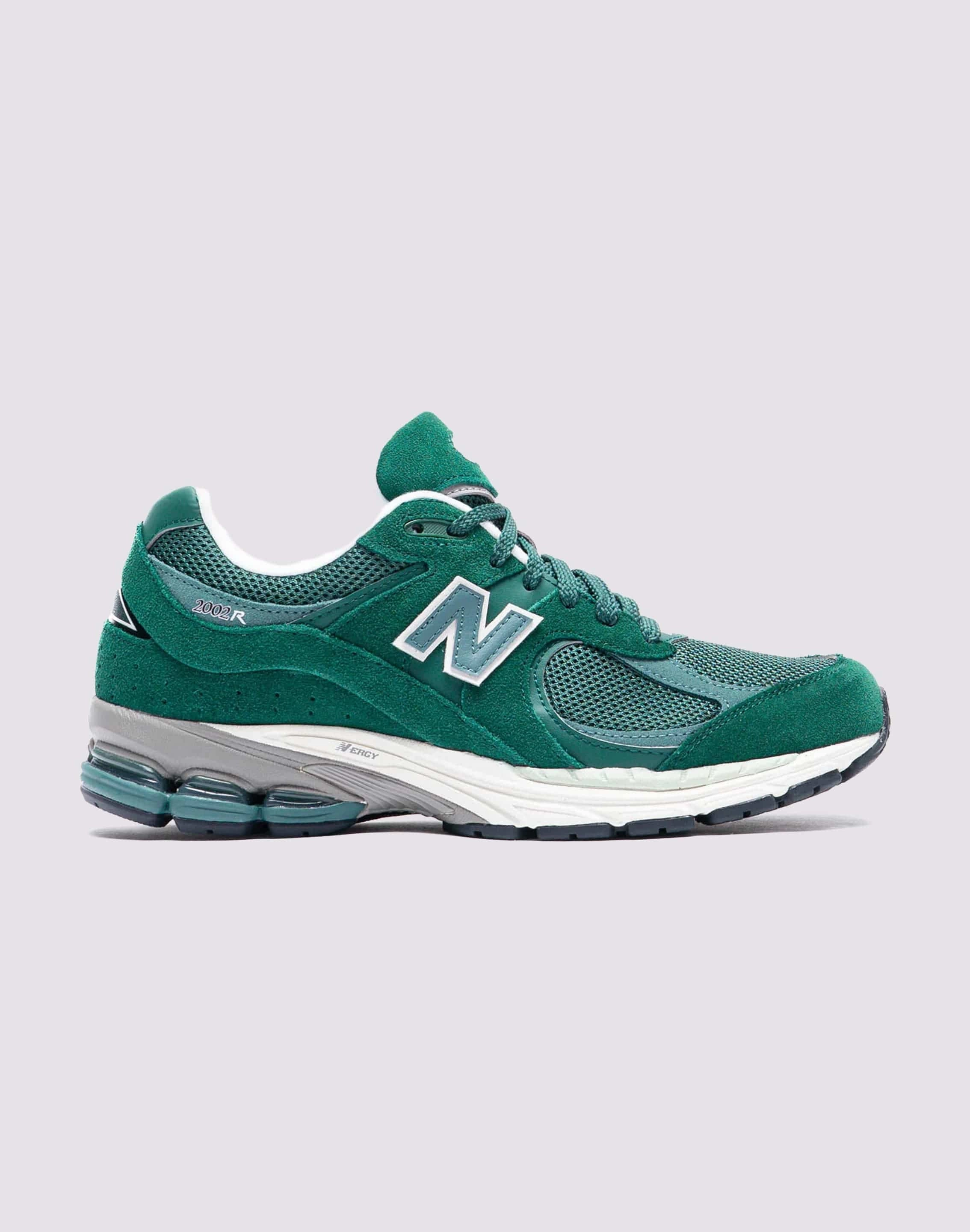 New Balance 2002R Fashion sizes Sustainable fashion