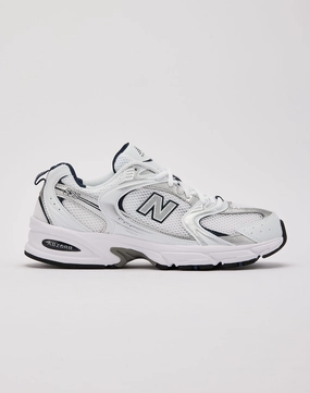 New Balance 530 Recycled fashion materials Fashion influencers' recommendations