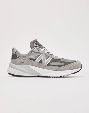New Balance 990v6 Recycled fashion materials Fashion technology