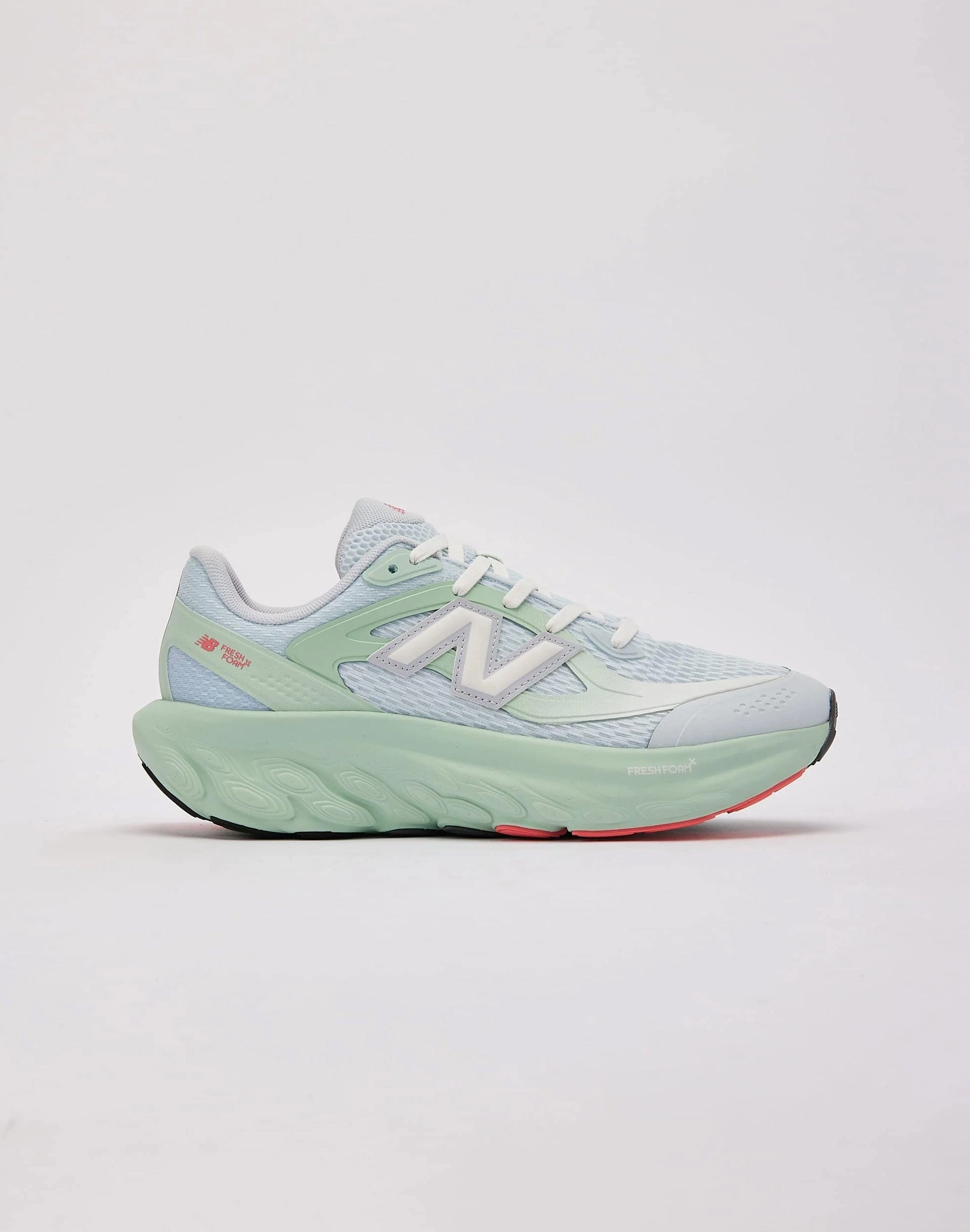 Fashion essentials New Balance Fresh Foam Trainer Linen - crafted fashion