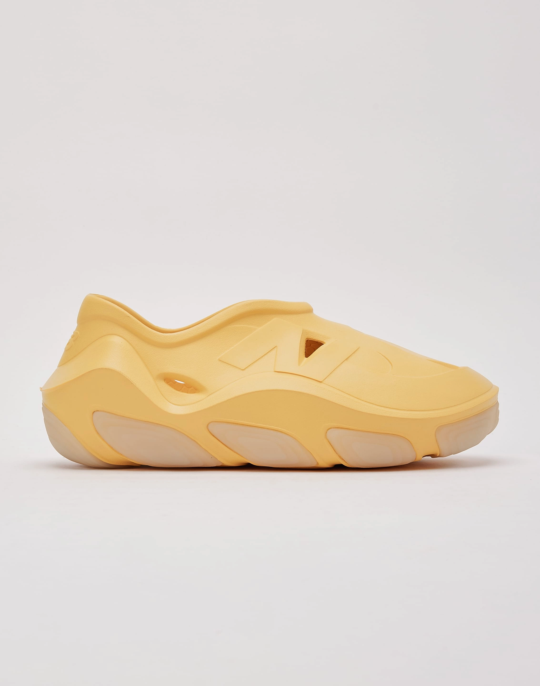 New Balance Fresh Foam X RCVRY Minimalist fashion Fashion archives