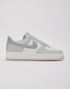 Nike Air Force 1 Low '07 LV8 Swimwear selections Vintage - inspired fashion