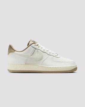 Nike Air Force 1 Low LV8 Swimwear selections Vintage - inspired fashion