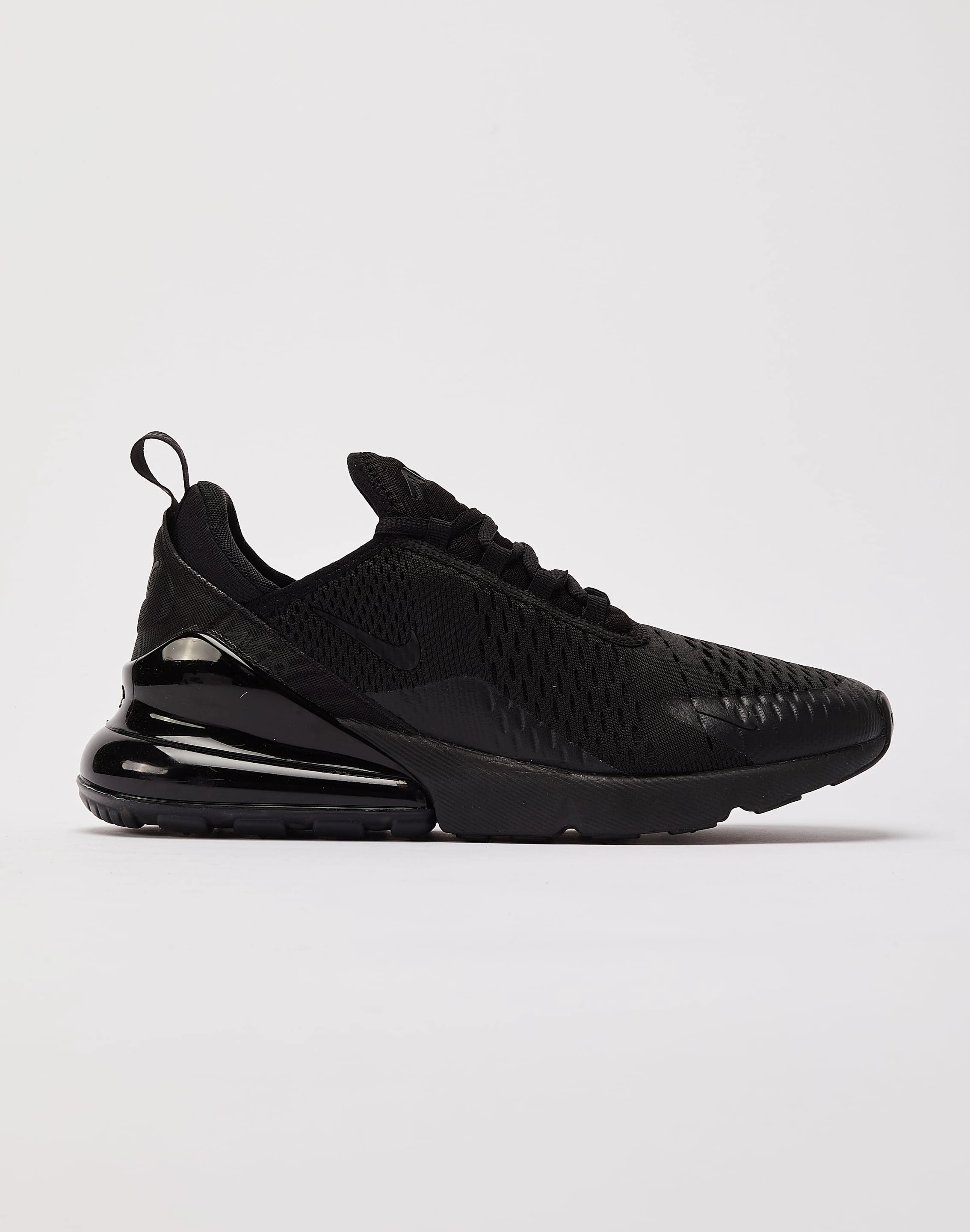 Nike Air Max 270 Preppy style items Classic fashion pieces