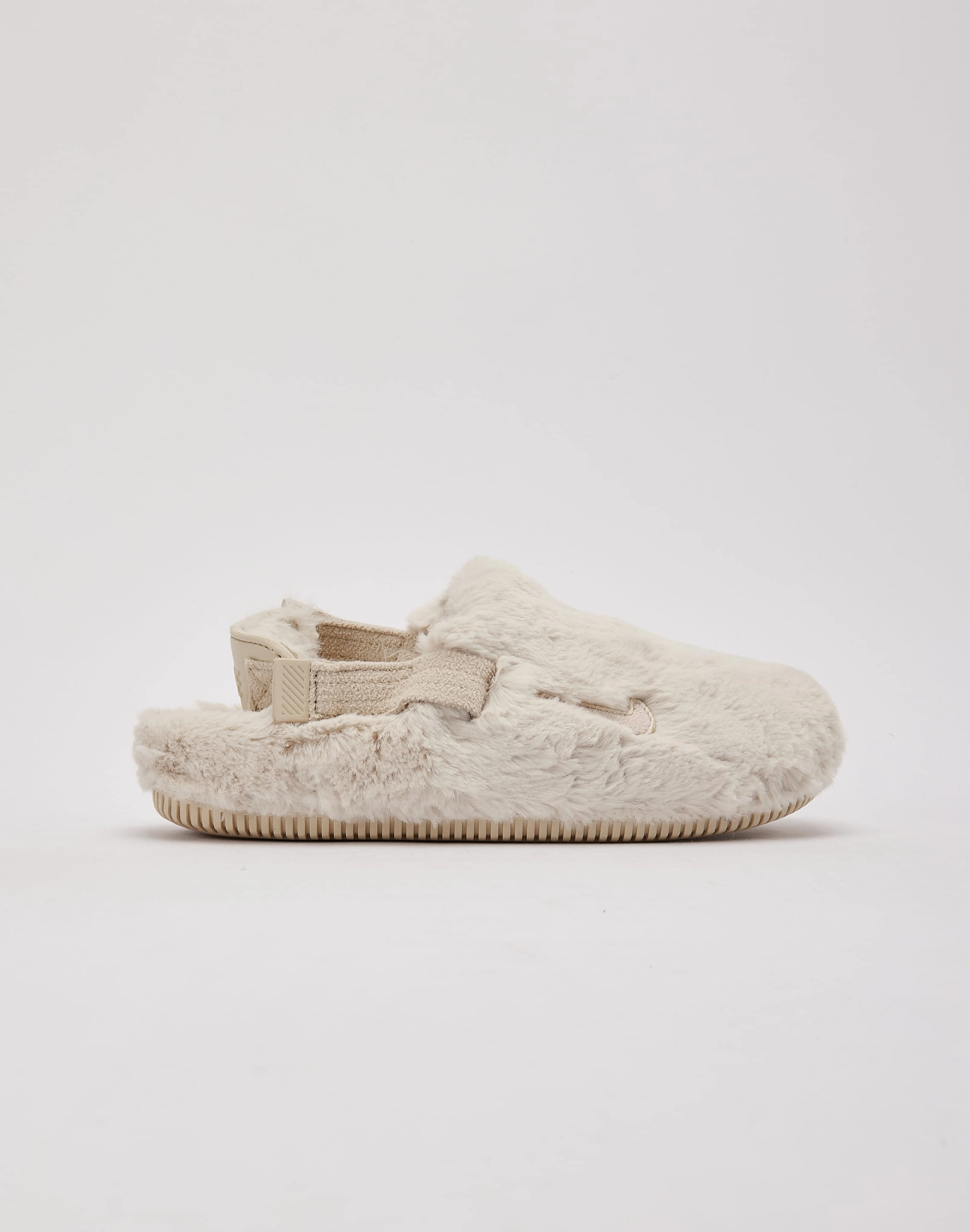 Nike Calm Mule SE Fashion trends Fashion for all body types