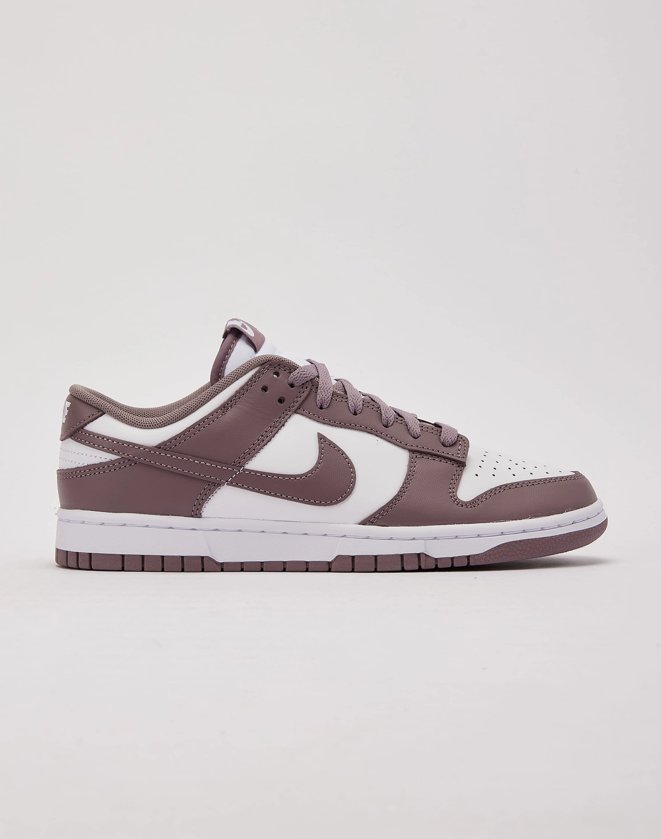 Nike Dunk Low Fashion influencers' recommendations Spandex - incorporated fashion