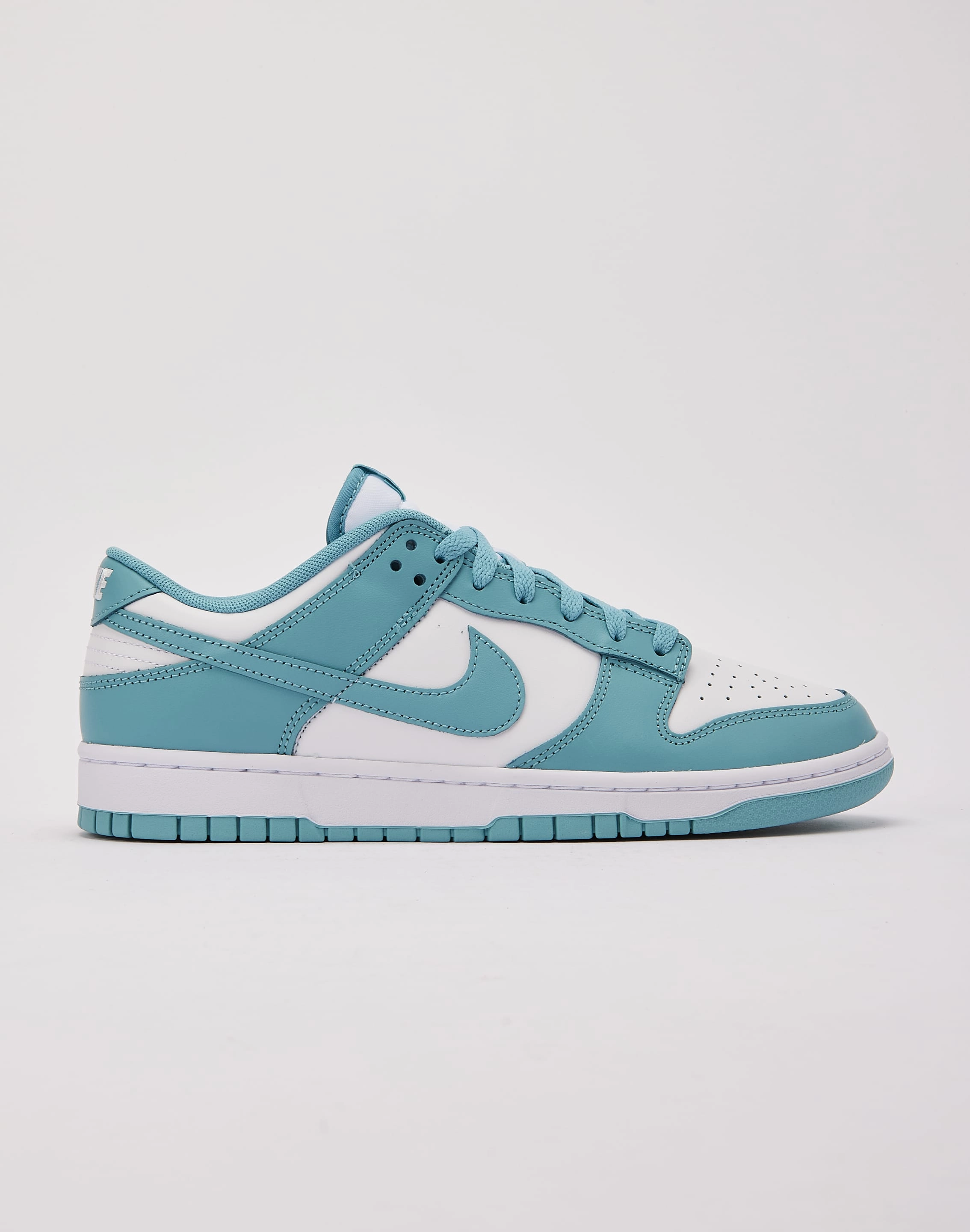 Nike Dunk Low Retro Fashion photography Outerwear options