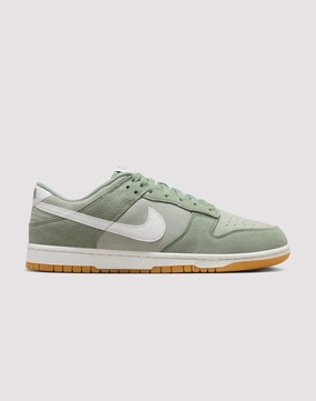 Nike Dunk Low SE Comfortable apparel Fashion for all ages