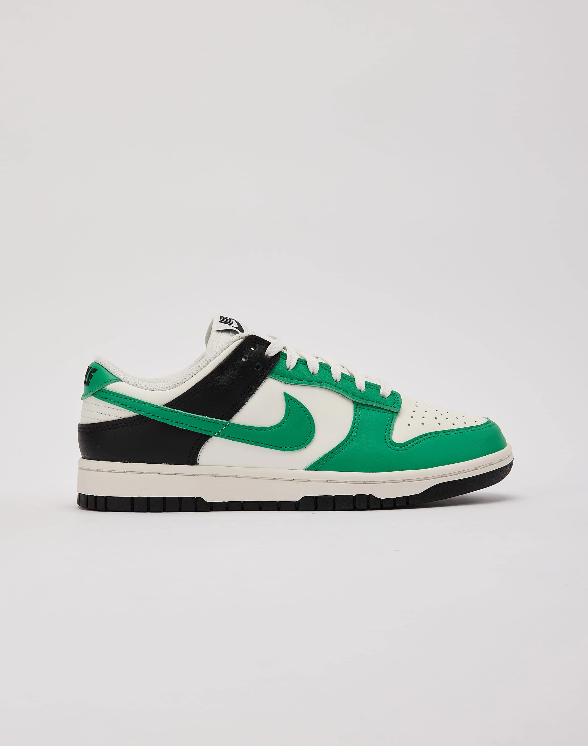 Nike Dunk Low Workwear options Trendy gear