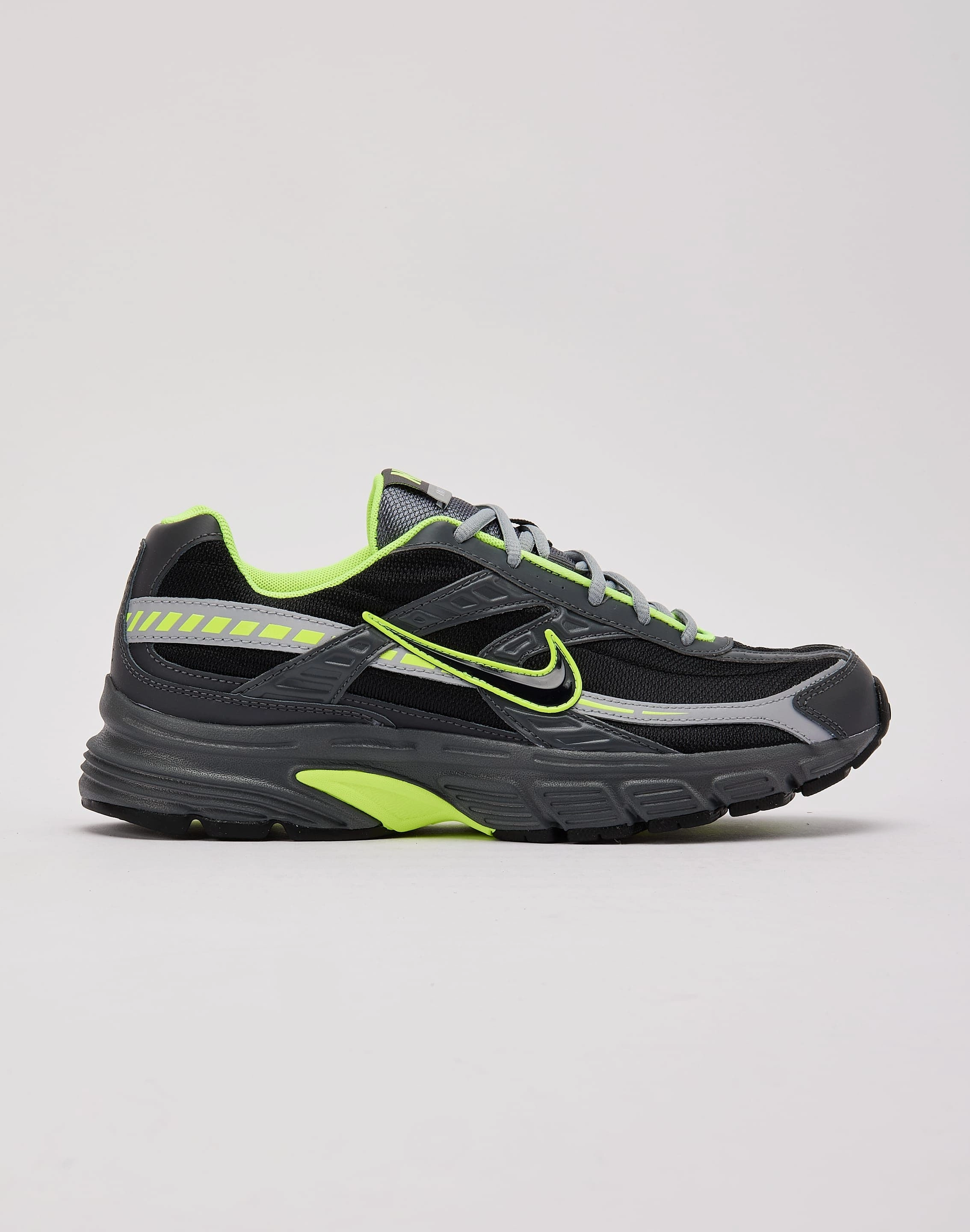 Nike Initiator Fashion essentials Clothing and accessories