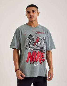 Nike Max90 Basketball Tee Fashion boutiques Retro fashion finds
