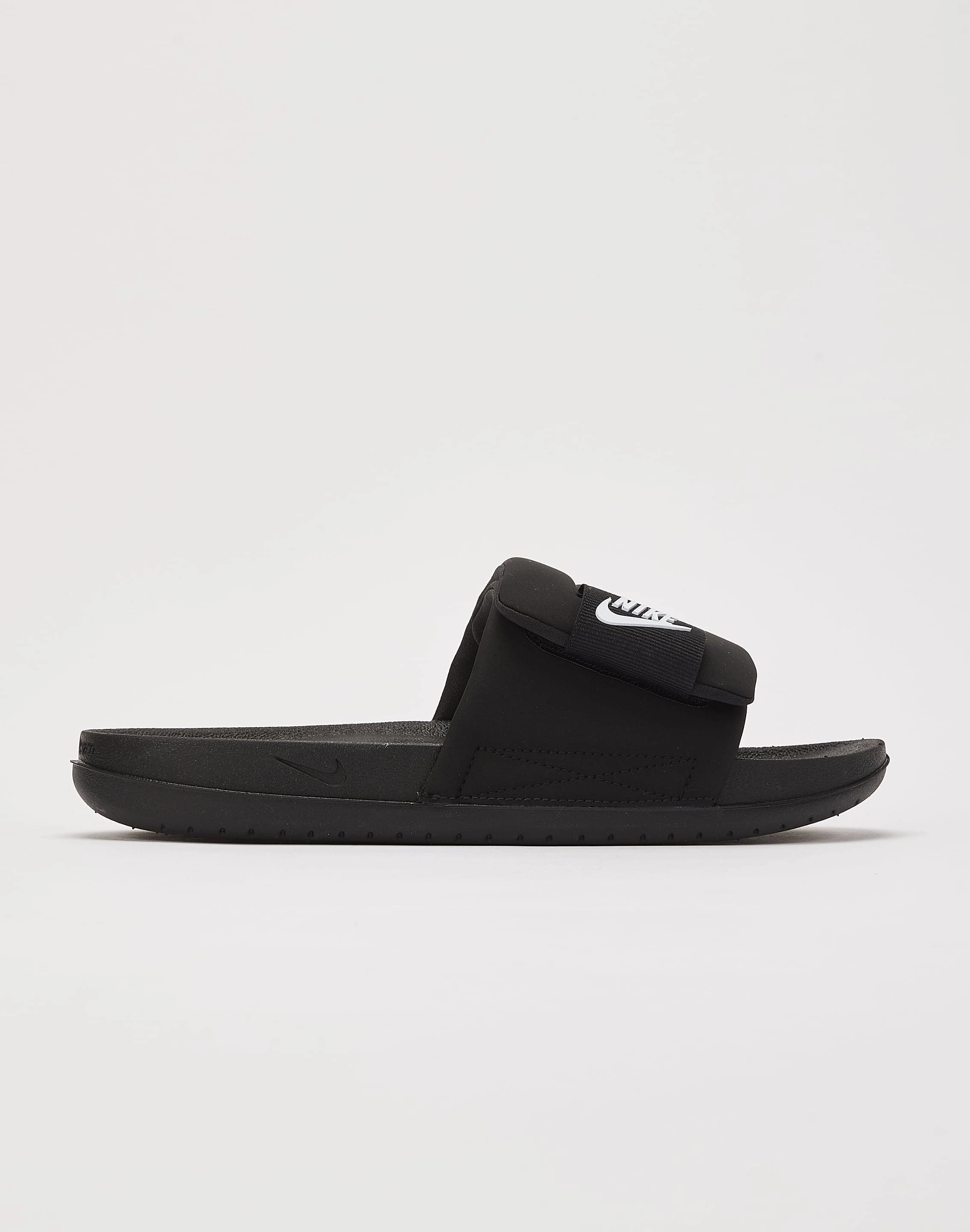 Nike Offcourt Adjust Slides Classic fashion pieces Fashion accessories