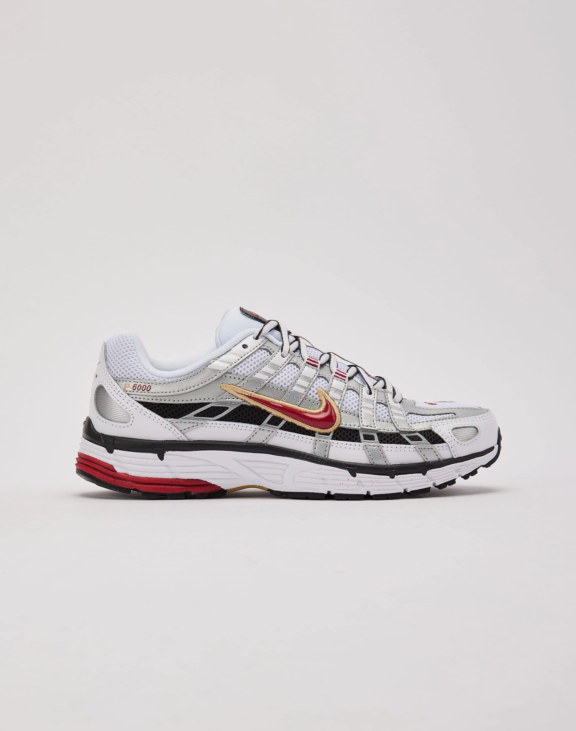 Fashion care (washing, ironing, etc.) Nike P-6000 Fashion care (washing, ironing, etc.)