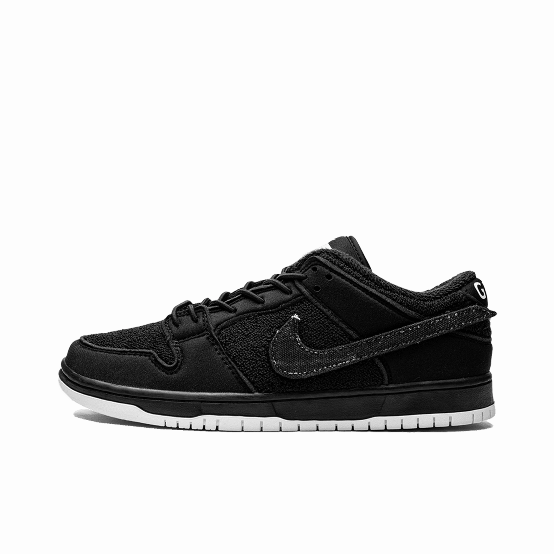 Nike SB Dunk Low Pro Gnarhunters