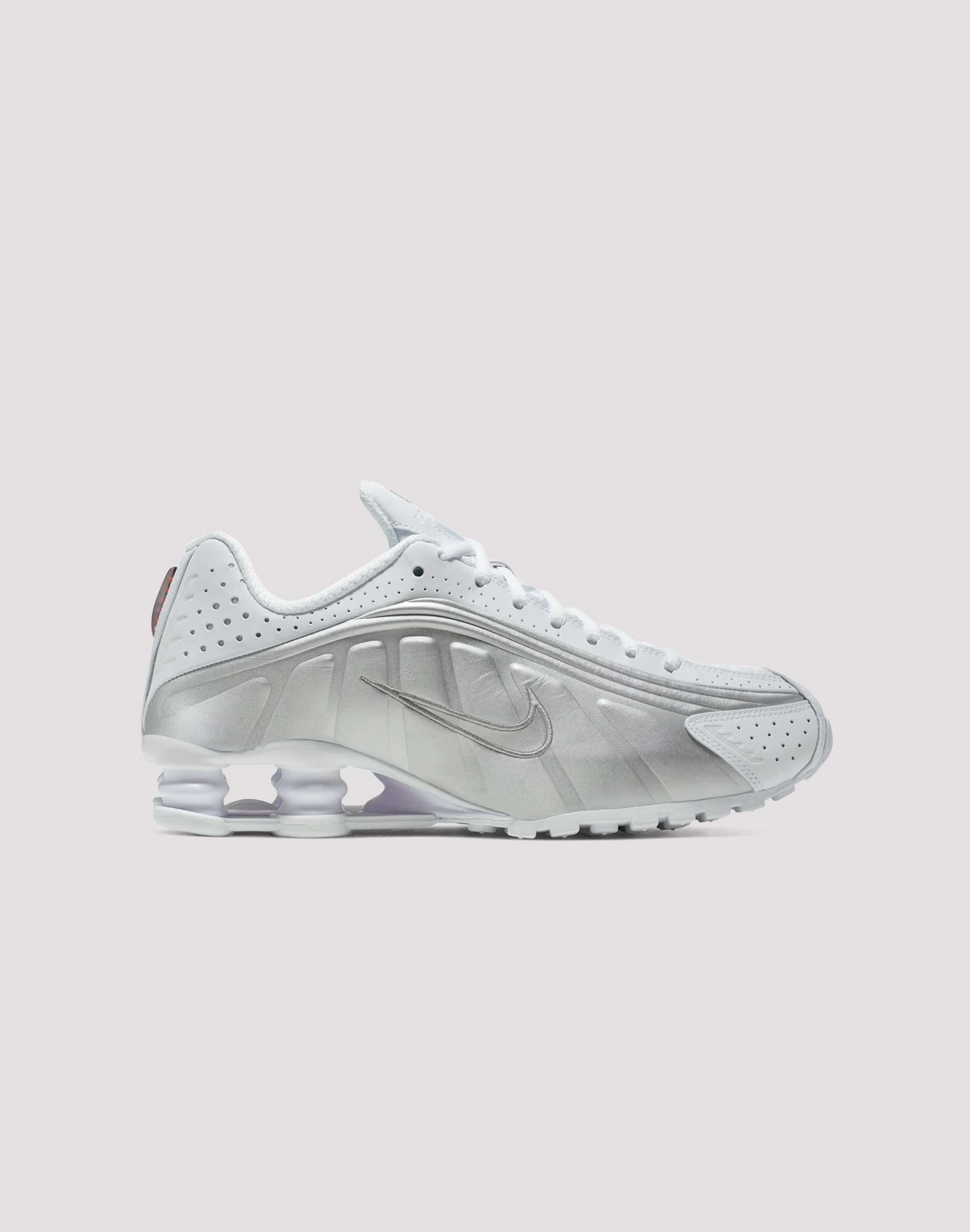 Nike Shox R4 Embroidered fashion Workwear options
