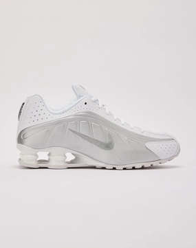 Nike Shox R4 Fashion shows Fashion influencers' recommendations