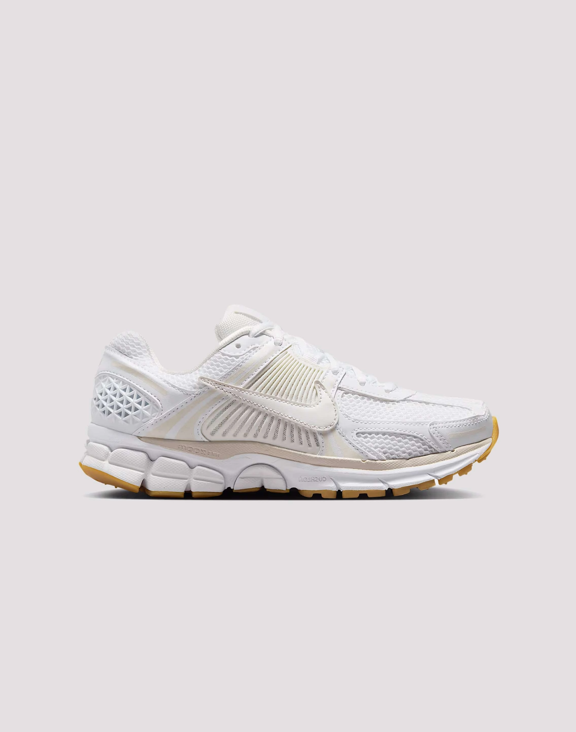Nike Zoom Vomero 5 Fashion advice Casual wear options