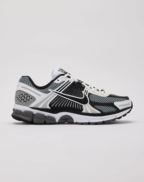 Nike Zoom Vomero 5 SE Fashion trends Seasonal wear