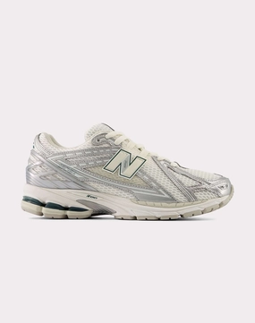 Outerwear options New Balance 1906R Everyday wear
