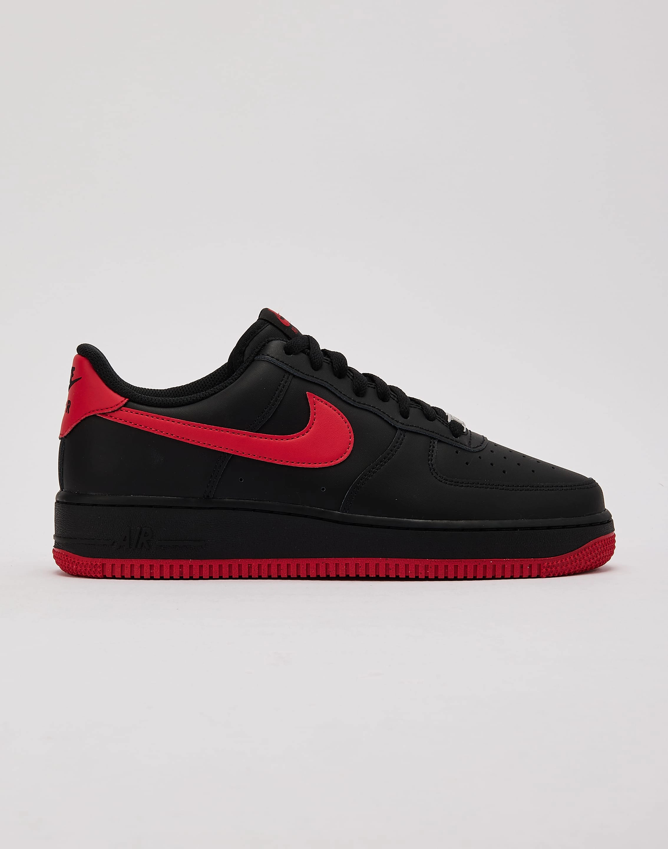 Patterned fashion (floral, stripes, etc.) Nike Air Force 1 Low '07 Fashion sizes