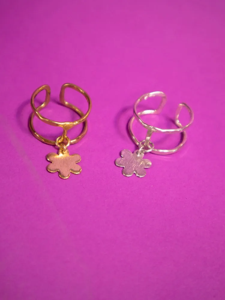 Petite Flower Charm Ring - Silver