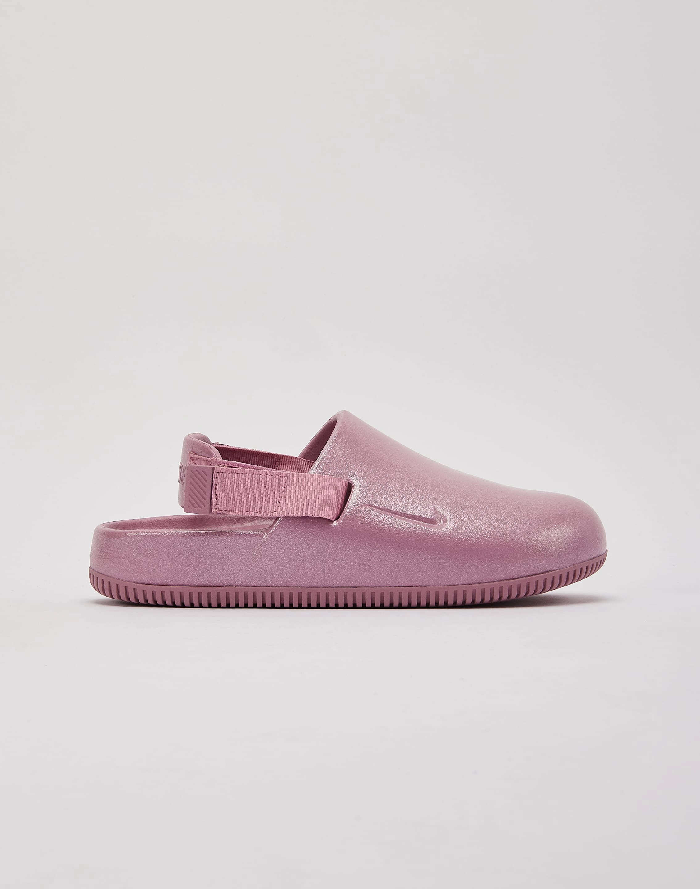 Fashion labels Nike Calm Mules Fashion essentials