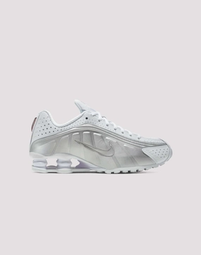 Printed fashion Nike Shox R4 Casual wear options