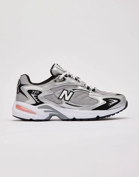 Quality apparel New Balance 725v1 Trendy gear