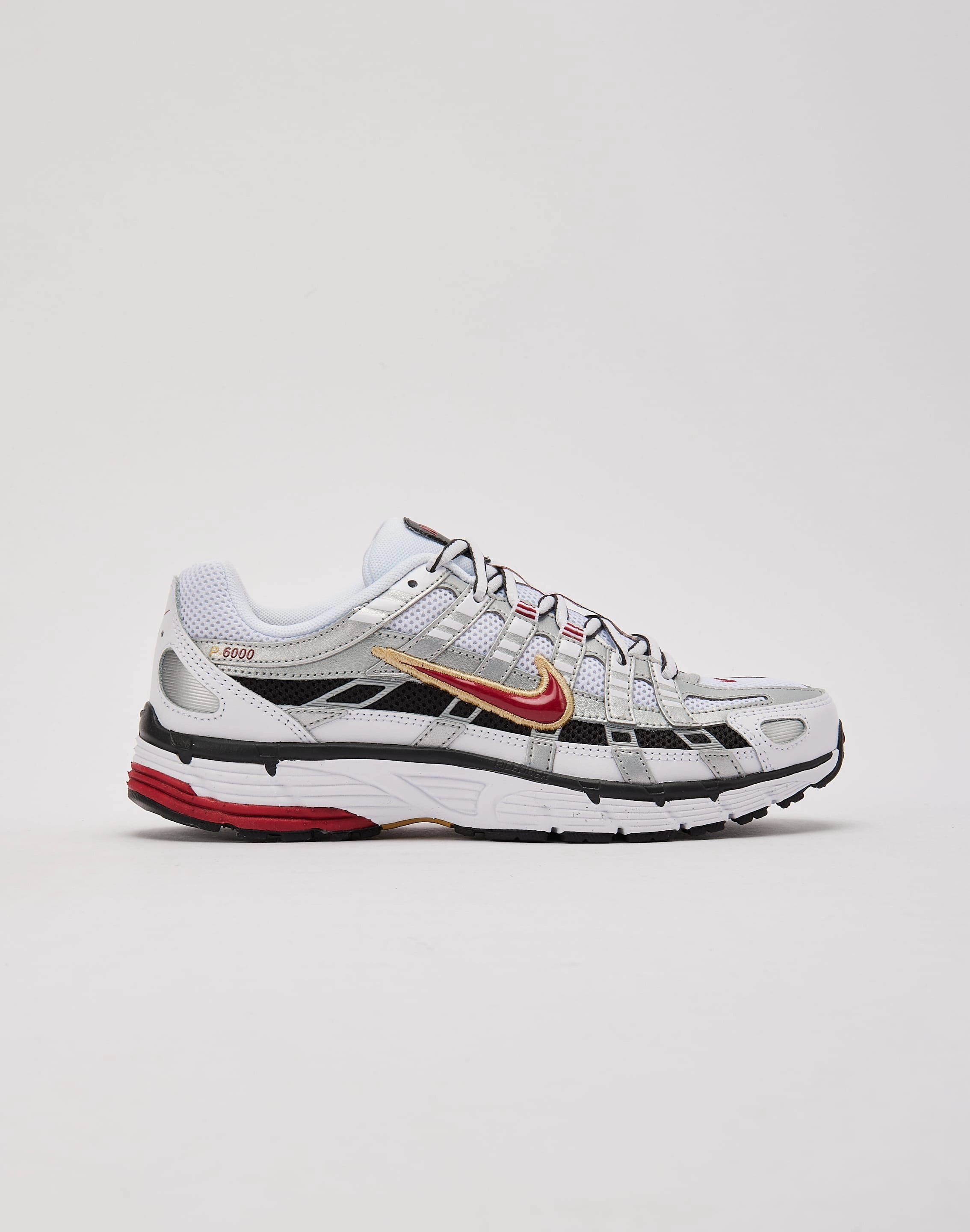 Quality apparel Nike P-6000 Preppy style items
