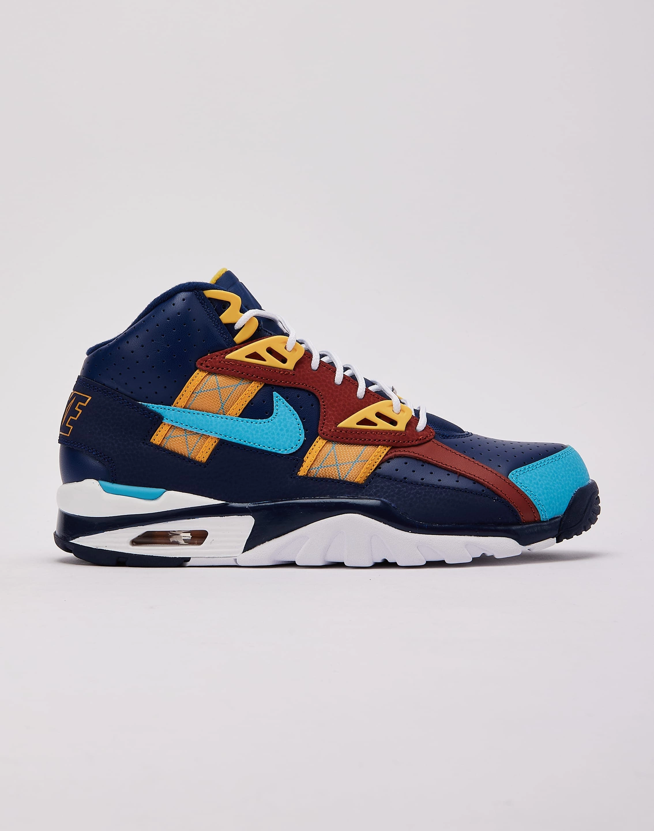 Recycled fashion materials Nike Air Trainer SC High Street fashion