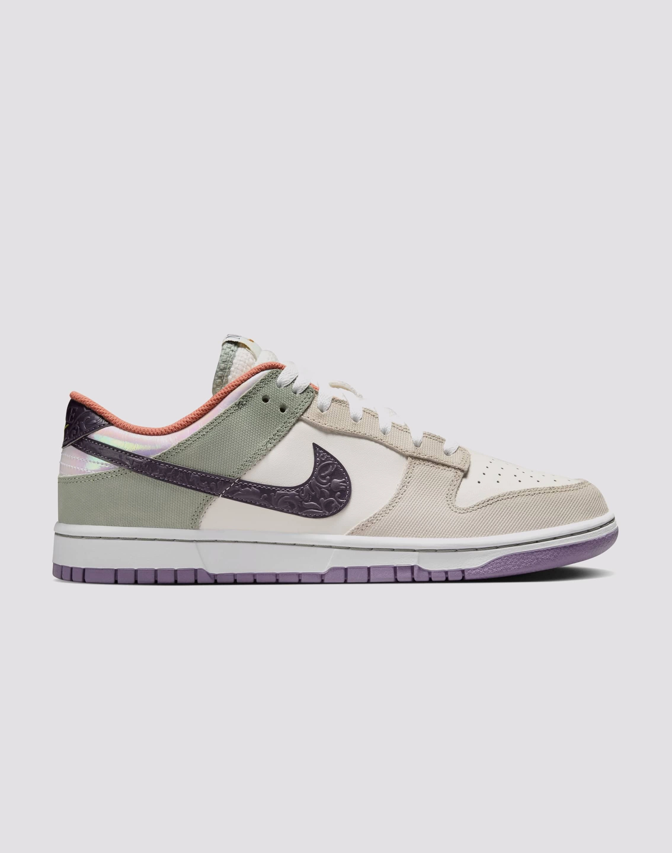 Recycled fashion materials Nike Dunk Low Retro SE "NOLA" Fashion for all ages