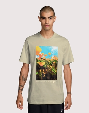 Runway fashion Nike Sportswear Flower Photo Tee Nylon - included fashion