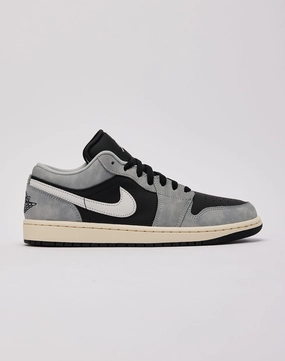 Smart casual wear Jordan  Air Jordan Low SE Sustainable fashion practices