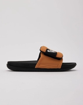 Smart casual wear Nike Offcourt Adjust Slides Outerwear options