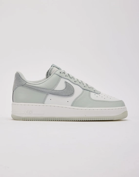 Smart fashion (wearables) Nike Air Force 1 Low '07 LV8 Fashion subscription services
