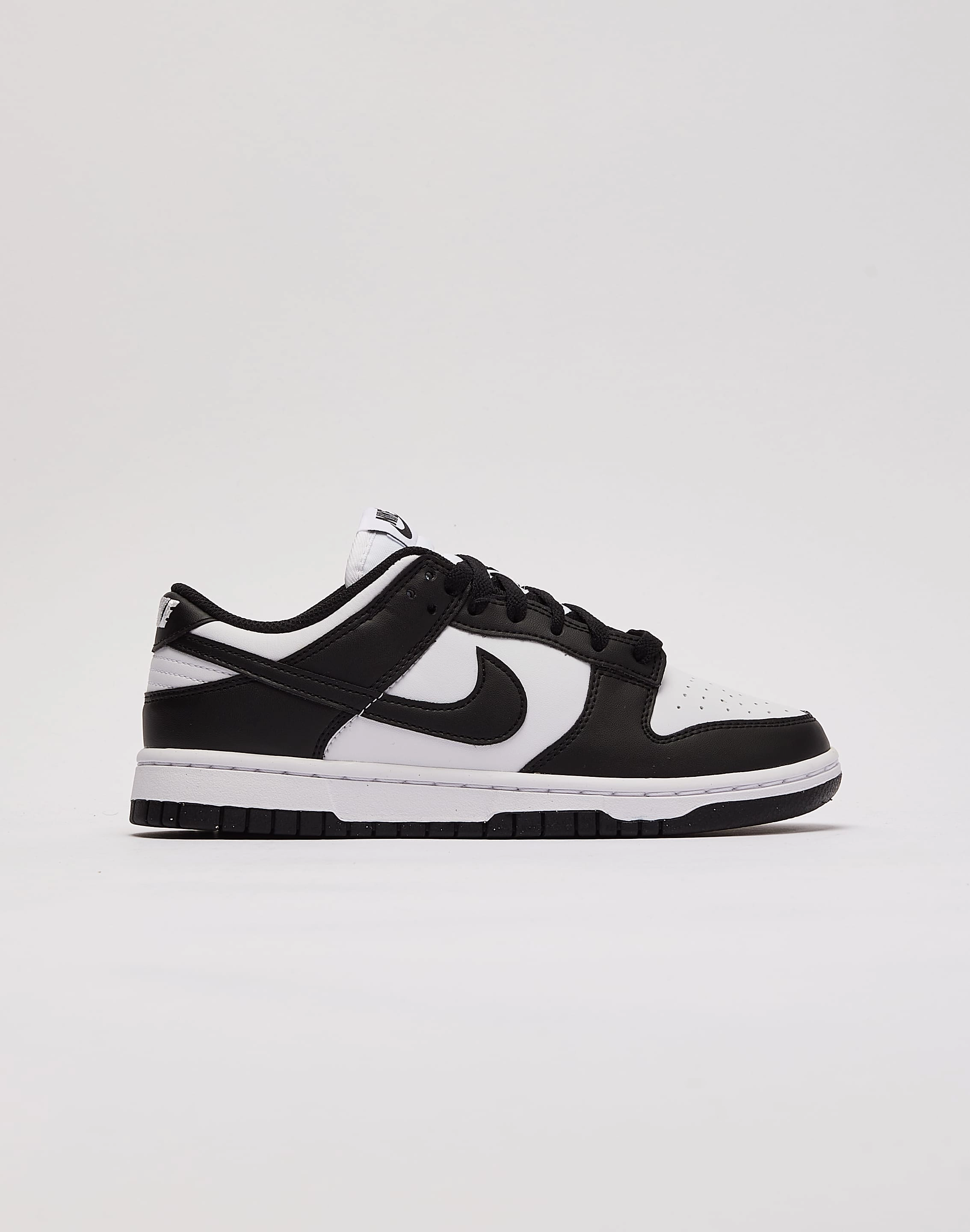 Smart fashion (wearables) Nike Dunk Low Next Nature Fashion care (washing, ironing, etc.)