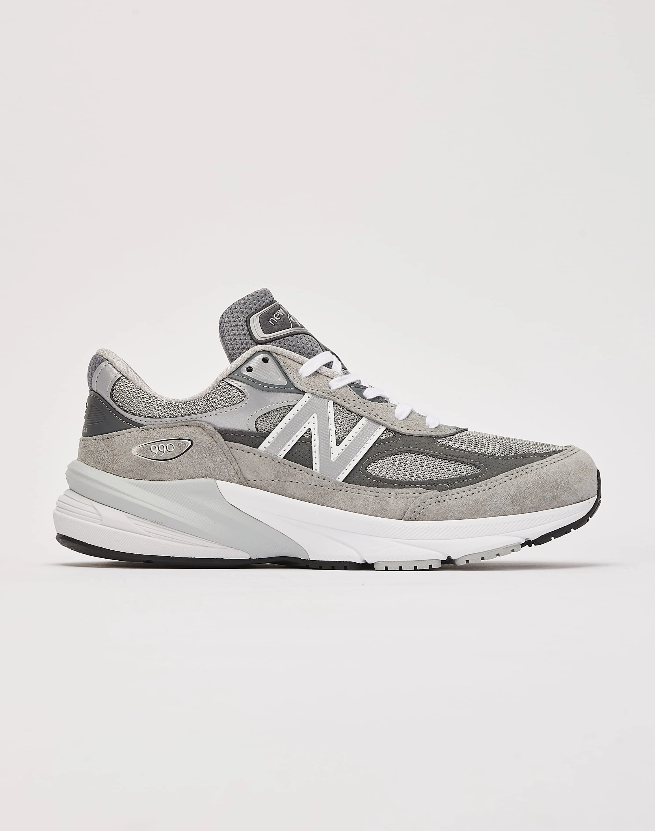 Style statements New Balance 990v6 Bohemian style items