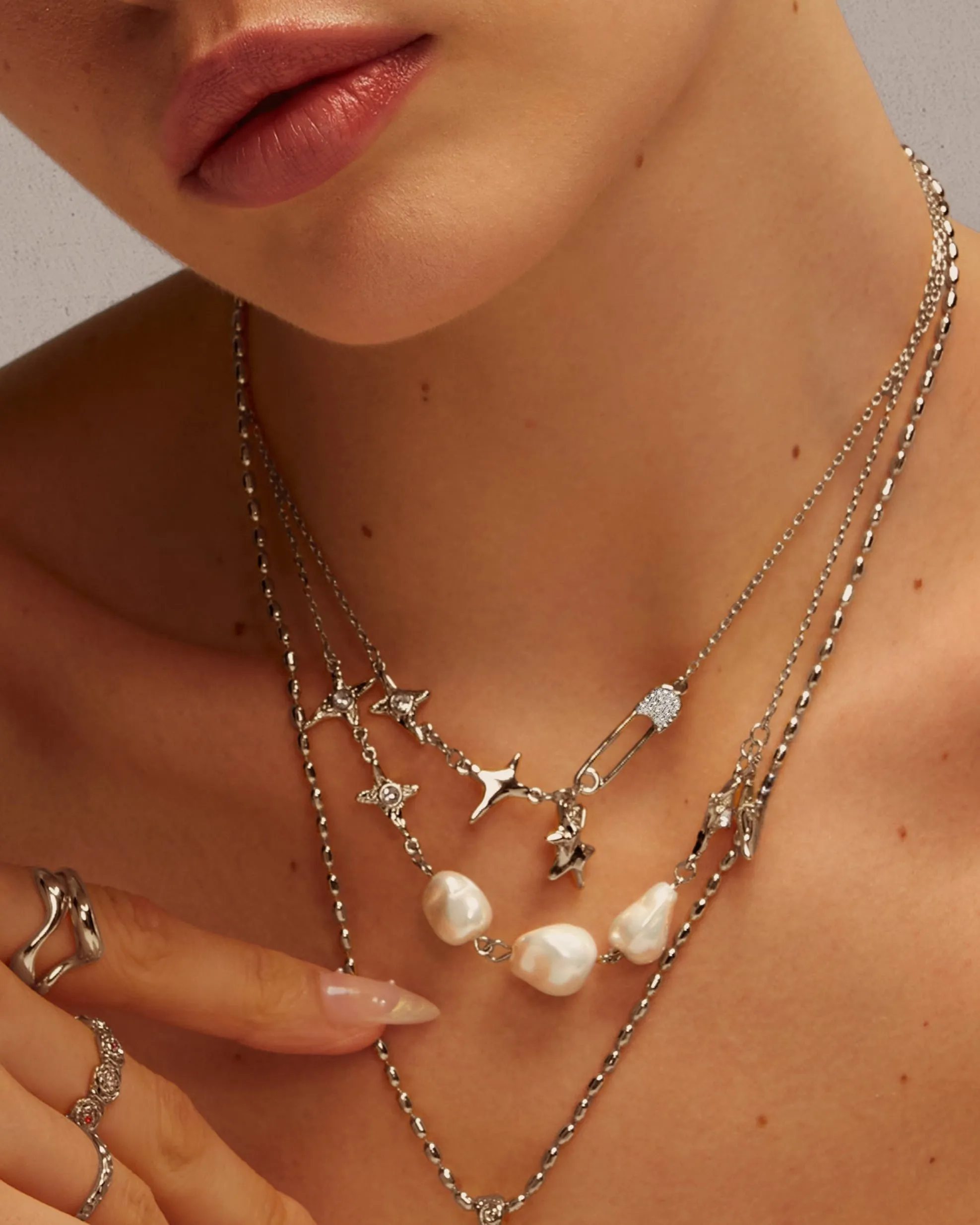 The Mellow Necklace in Silver