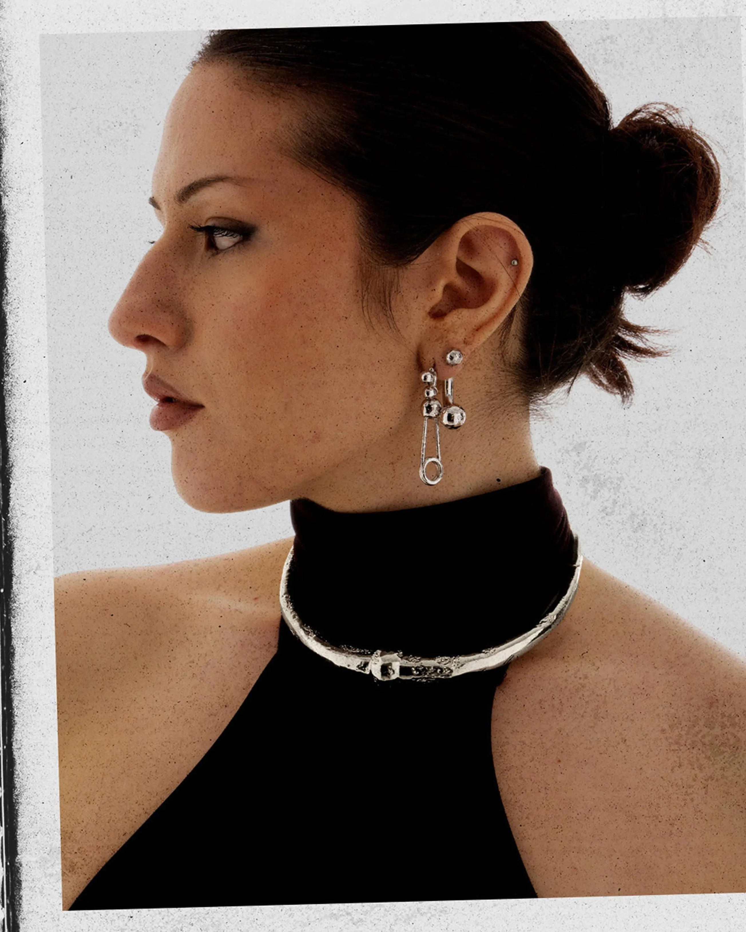 The Muse Choker in Silver