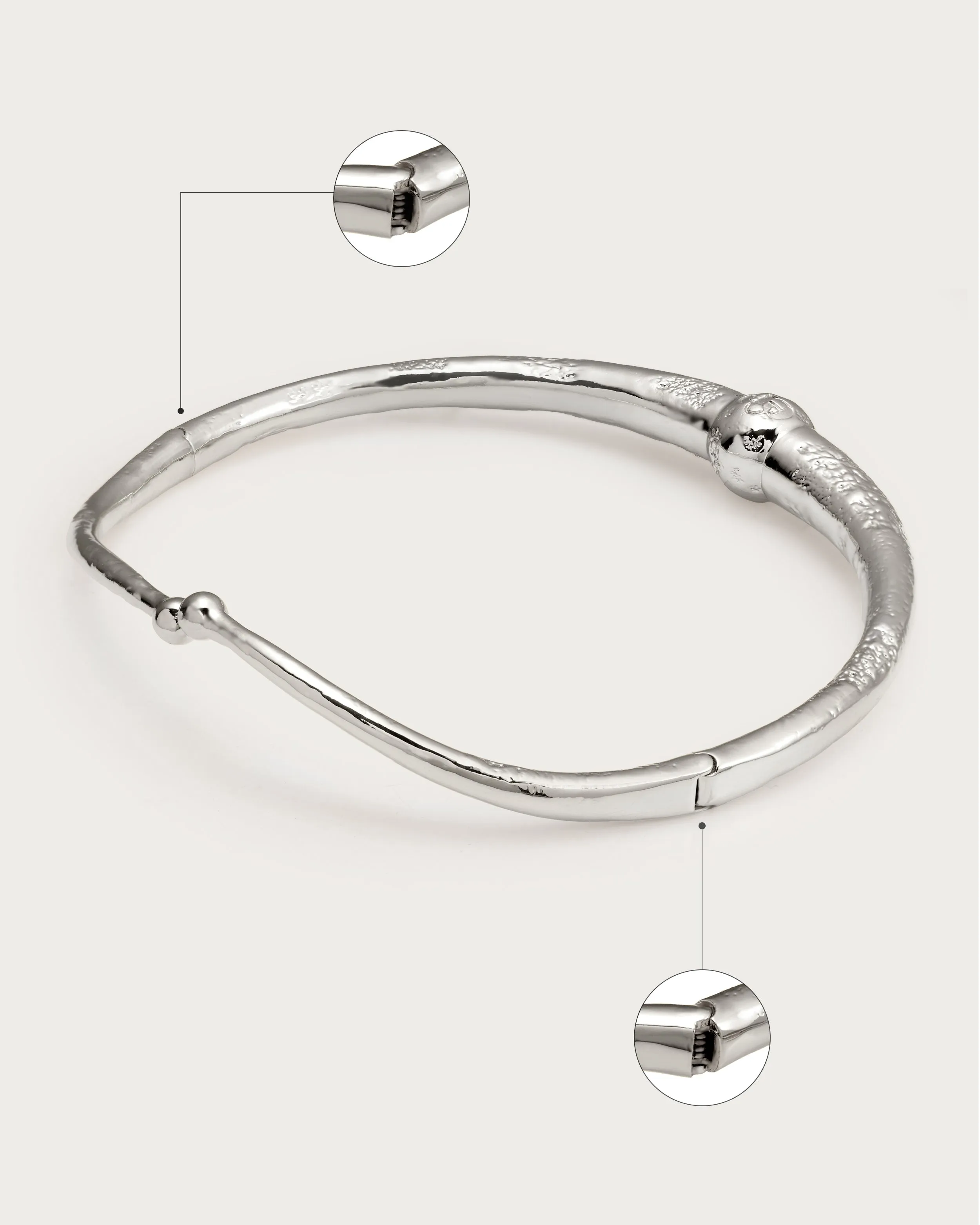 The Muse Choker in Silver