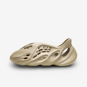 vibe-proof (Men's) adidas Yeezy Foam Runner 'Stone Salt' (2023) GV6840 urban active