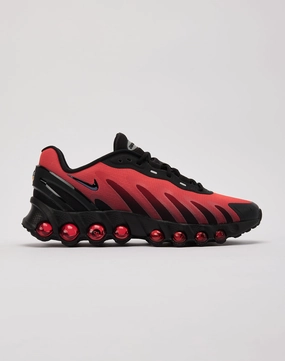 Wardrobe staples Nike Air Max Dn8 Fashion bloggers' picks